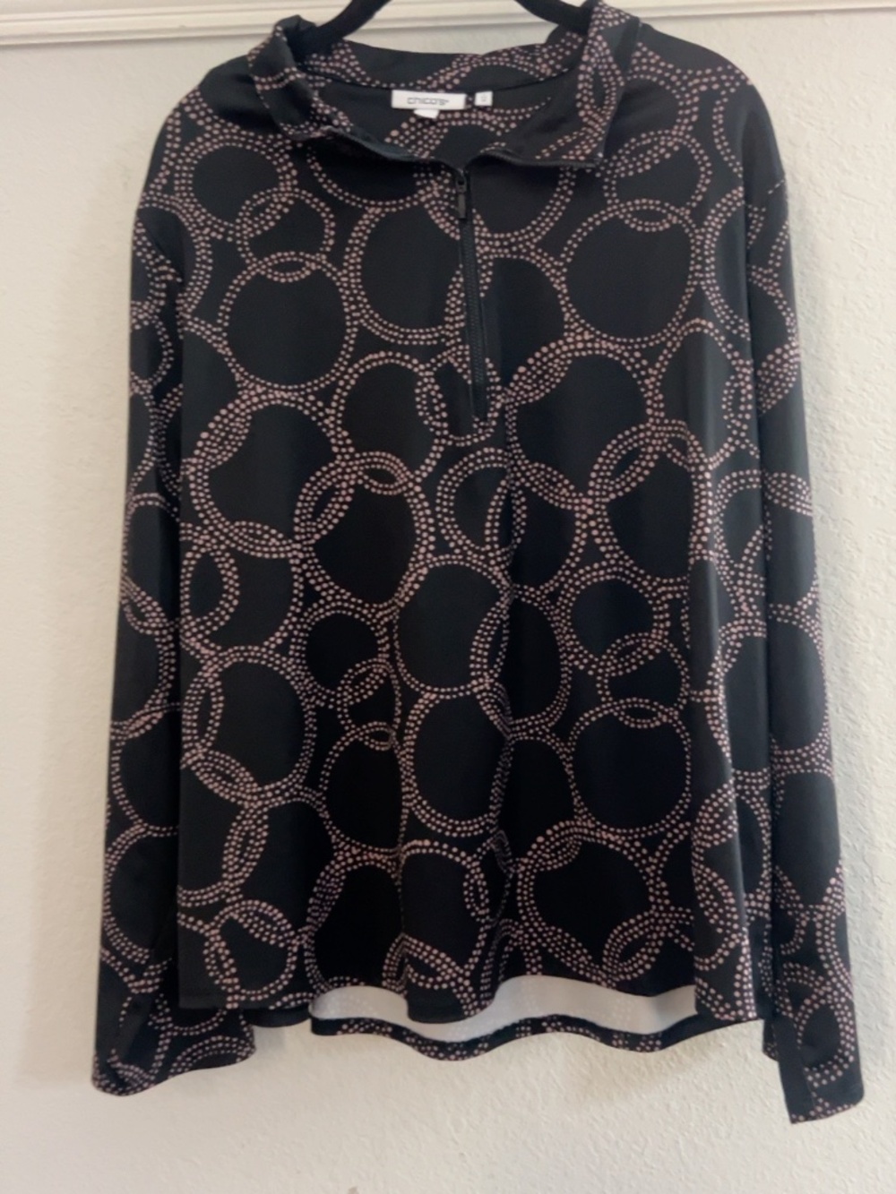 Chico’s Size 4 US 20 Black Mauve Abstract Print Quarter Zip Pullover